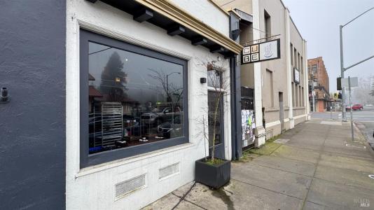 35 E Commercial Street, Willits, Californie 95490, États-Unis