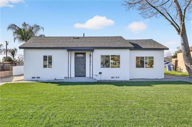 6994 Elmwood, San Bernardino, California 92404, USA