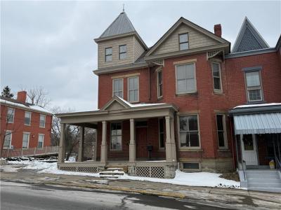 205 E High Street, Waynesburg, Pennsylvania 15370, USA