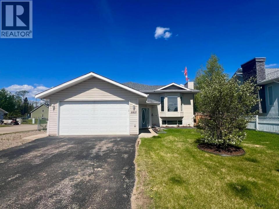 5517 57 AVENUE, Fort Nelson, Britisch-Kolumbien V0C 1R0, Kanada