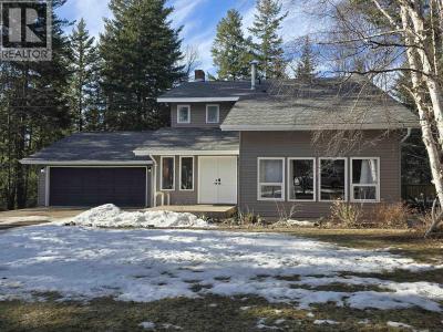 3192 SPRUCE RIDGE ROAD, Quesnel, Kolumbia Brytyjska V2J 4R4, Kanada
