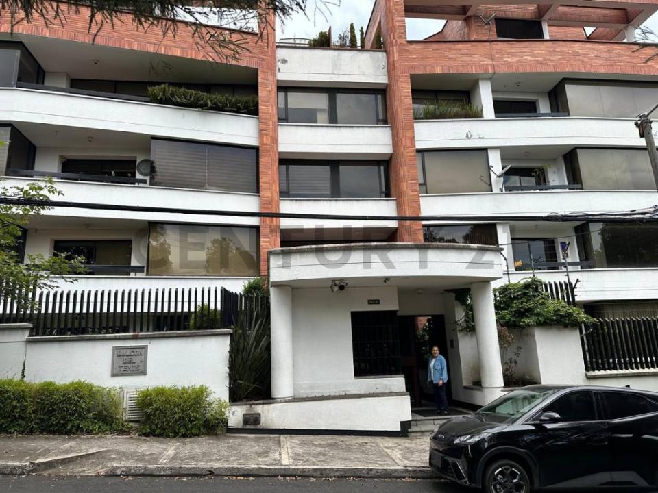 Charles Darwin e Hidalgo de Pinto 180, Quito, Pichincha 00001, Equador