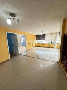 Cale Guasuntos y Pasaje San Andrés 073, Riobamba, Chimborazo 00001, Эквадор