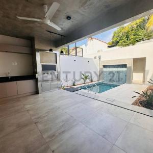 PROFESOR ROMULO FELICIANGELI CASI DR MIGONE , Manorá, Asunción 00001, Paraguay