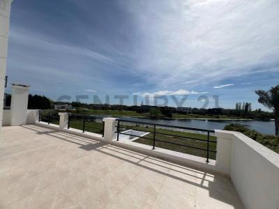 Los Arenales 1110, Escobar, GBA Norte 1625, Argentina