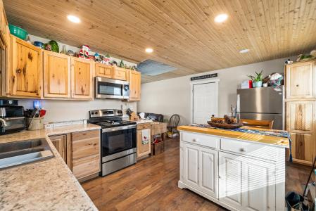 4930 JADE RD, Kingdom City, Missouri 65262, USA