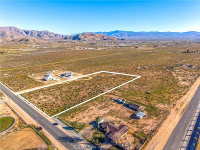 0 Standing Rock Avenue, Apple Valley, Californie 92307, États-Unis
