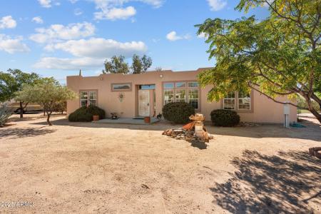 23345 W Los Huesos Way, Congress, Arizona 85332, Stati Uniti