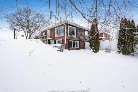 1838 SEACLIFF DRIVE, Kingsville, Ontario N9Y 2M6, Canadá