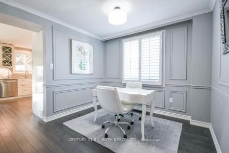 5 CLAIRE DRIVE, Barrie, Ontario L4N 5X9, Kanada