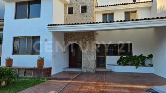 Av. Central (Coto Andalucía) 1081 Int. 8,, Zapopan, 哈利斯科 45117, 墨西哥