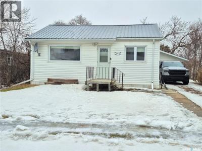 209 PRAIRIE STREET, Yellow Grass, Saskatchewan S0G 5J0, Canadá