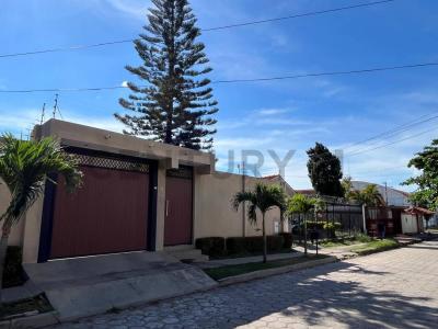 Barrio Urbari Calle Chituri Nro. 10 Lote 14, Oeste, Santa Cruz 00001, Bolivie