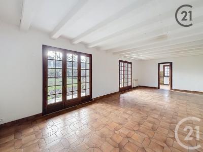 St Parres Aux Tertres, Champagne-Ardenne 10410, France