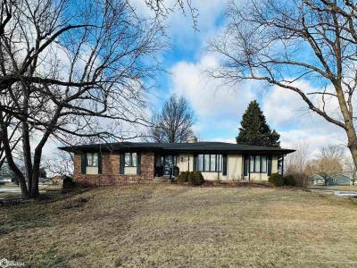 1301 Main St Street, Ackley, Iowa 50601, USA