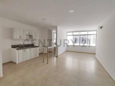 Salinas Condominio  Estoril Edificio Estoril dpto 3C, Santa Elena, Santa Elena 00001, Ecuador