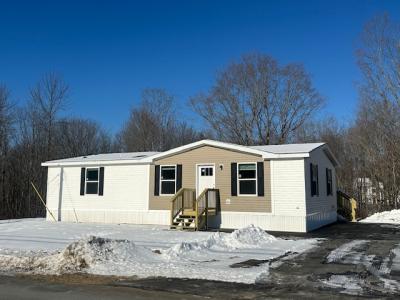 312 Gray Road, Vassalboro, Maine 04989, USA