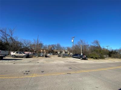 5417 S Peachtree Road, Balch Springs, Texas 75180, USA