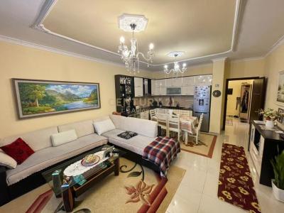 Rruga e re, Vlorë, Albania