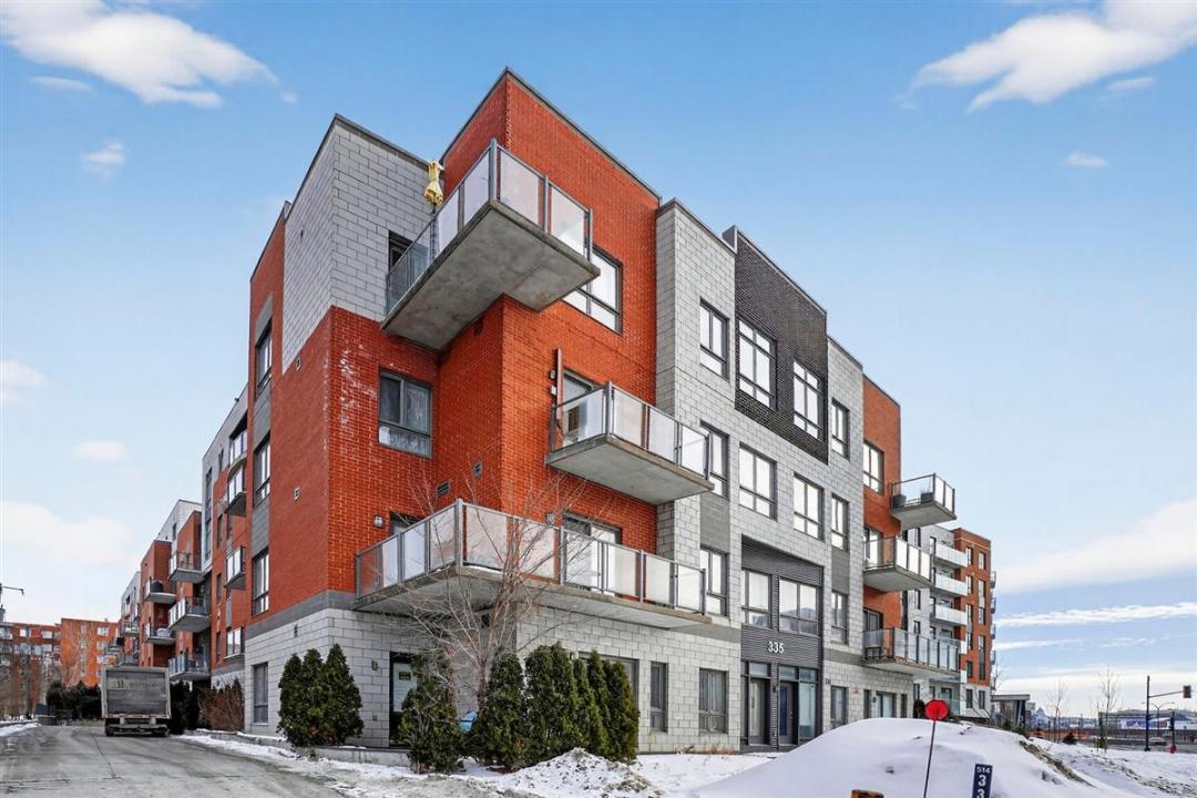 335 Boul. Marcel-Laurin, Montréal (Saint-Laurent), Quebec H4M 0A7, Canadá