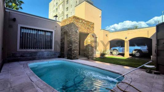 Abuera 741, General San Martín, Mendoza 5570, Argentina