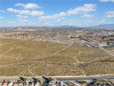 0 El Evado, Victorville, Kalifornia 92394, USA