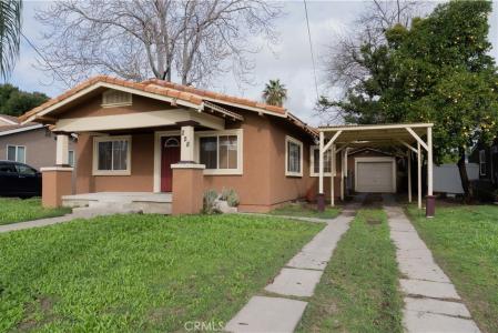 258 W 24th, San Bernardino, California 92405, USA