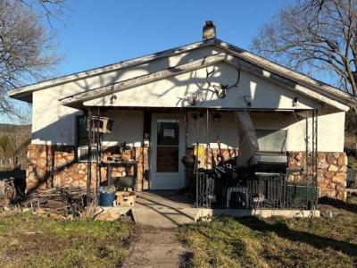 13712 State Highway 39, Aurora, Missouri 65605, USA