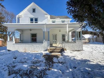 338 Front Street, New Albany, Pennsylvania 18833, USA