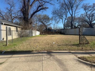 3926 Sidney Street, Dallas, Texas 75210, USA