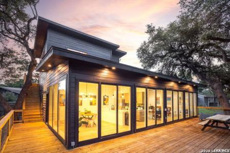 1277 Timberlane Dr, Canyon Lake, Texas 78133, USA