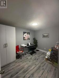 42 ARDGLEN DRIVE, Brampton (brampton East), أونتاريو L6W 1V3, كندا 