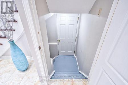 10 OLIVEWOOD DRIVE EAST, Markham (middlefield), 온타리오주 L3S 3E3, 캐나다