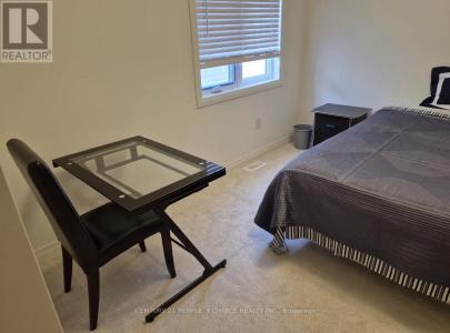 124 SAILORS LANDING, Clarington (bowmanville), オンタリオ L1C 7G4, カナダ