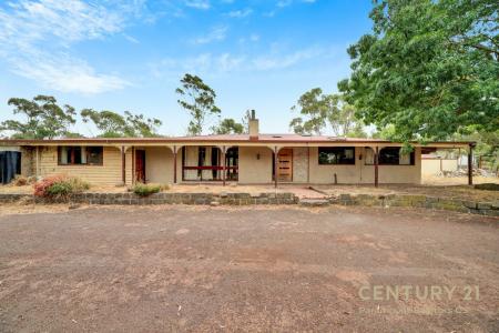 347 Camerons Lane, Beveridge, VIC 3753, Australia