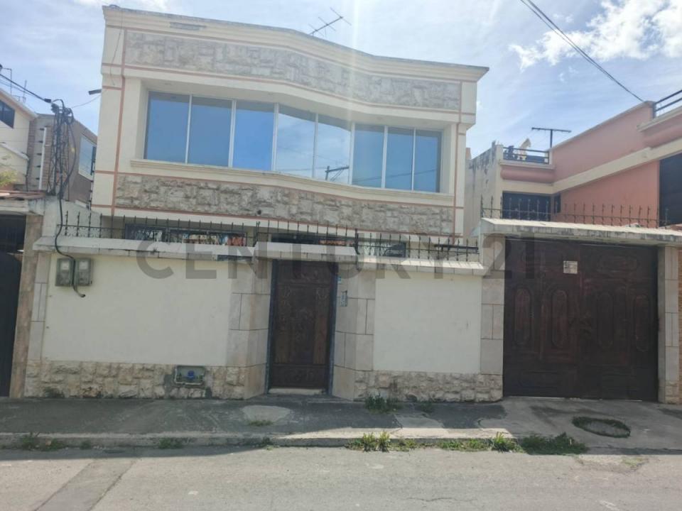 Demetrio Aguilera y Agustín Cuevas 076, Riobamba, Chimborazo 00001, الإكوادور