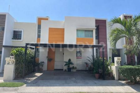 Praga 48,, Villa De Álvarez, 科利马 28978, 墨西哥