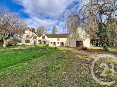 Lailly, Bourgogne 89190, France