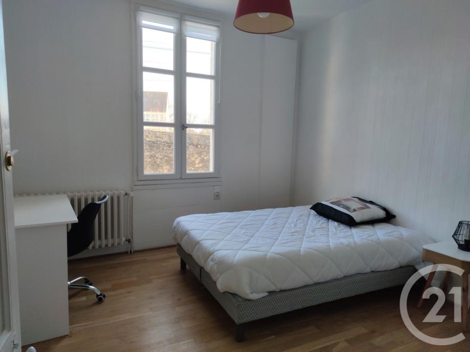 Laval, Pays De La Loire 53000, France