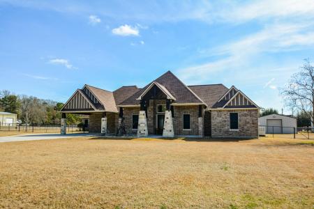 16173 Oaklawn Drive, Splendora, Texas 77372, USA