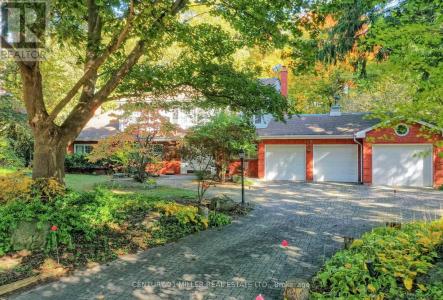 1296 CUMNOCK CRESCENT, Oakville (mo Morrison), 安大略省 L6J 2N7, 加拿大