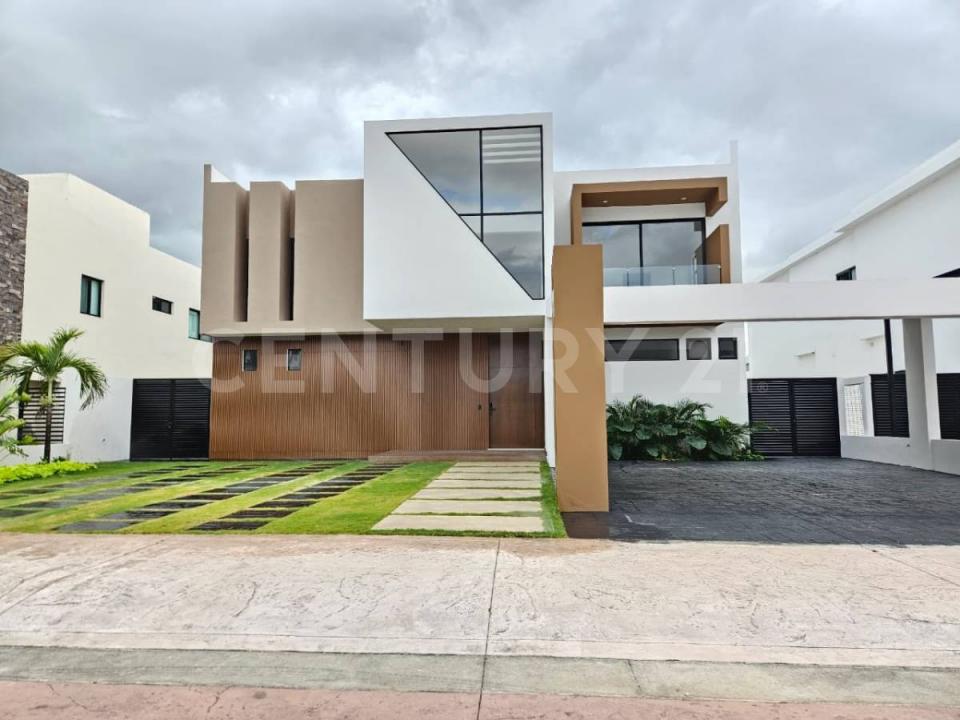 Lagos del Sol s/n,, Cancún/Benito Juárez, Quintana Roo 77500, Mexique