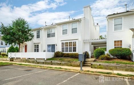 90 Almond Drive, Franklin Twsp, NJ 08873, USA