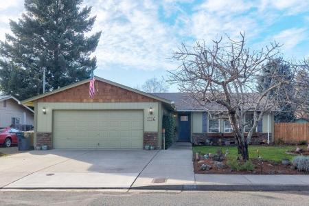 1116 SW Spruce Street, Grants Pass, Oregon 97526, Estados Unidos