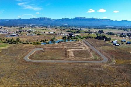 Sunbridge Drive unit: 3-6,9, 10, 12-15, McCall, Idaho 83638