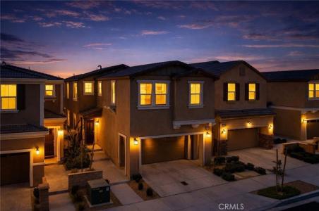 16763 Plantain, Fontana, California 92336, Estados Unidos