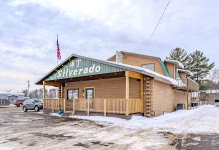 705 N 4th St , Tomahawk, Wisconsin 54487, USA