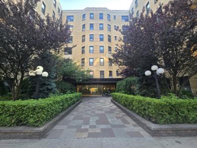 2 West End Ave #6L, Brooklyn, New York 11235, USA
