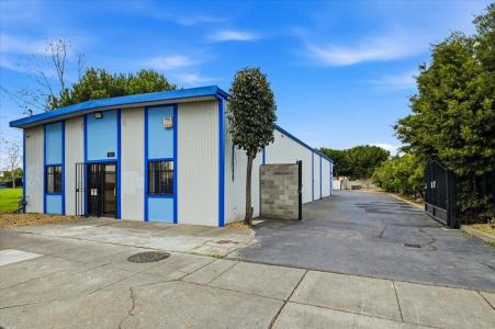 593 Industrial Parkway West Parkway, Hayward, California 94544, USA