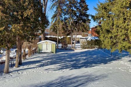 186 HENDON AVENUE, Toronto, Ontario M2M 1A7, Canada